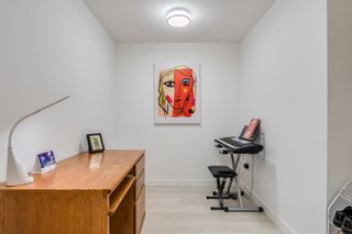 Photo 8: 106 13963 105 Boulevard in Surrey: East Newton Condo for sale in "HQ DWELL" : MLS®# R2632896